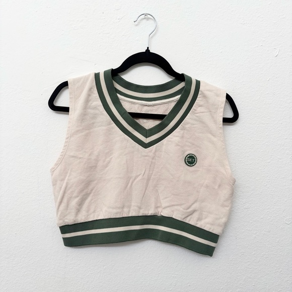 SET Active Tops - SET Active Green Cream Cropped Preppy Vest Top Women's Size XS